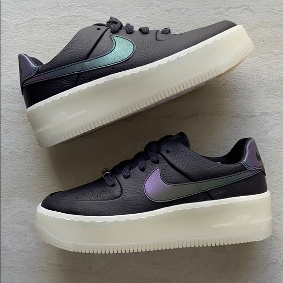 NWT Nike Air Force 1 sage - Picture 3 of 8
